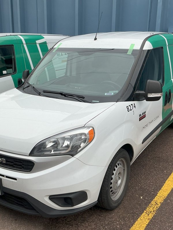 Fleet service vans after windshield replacement in Colorado Springs